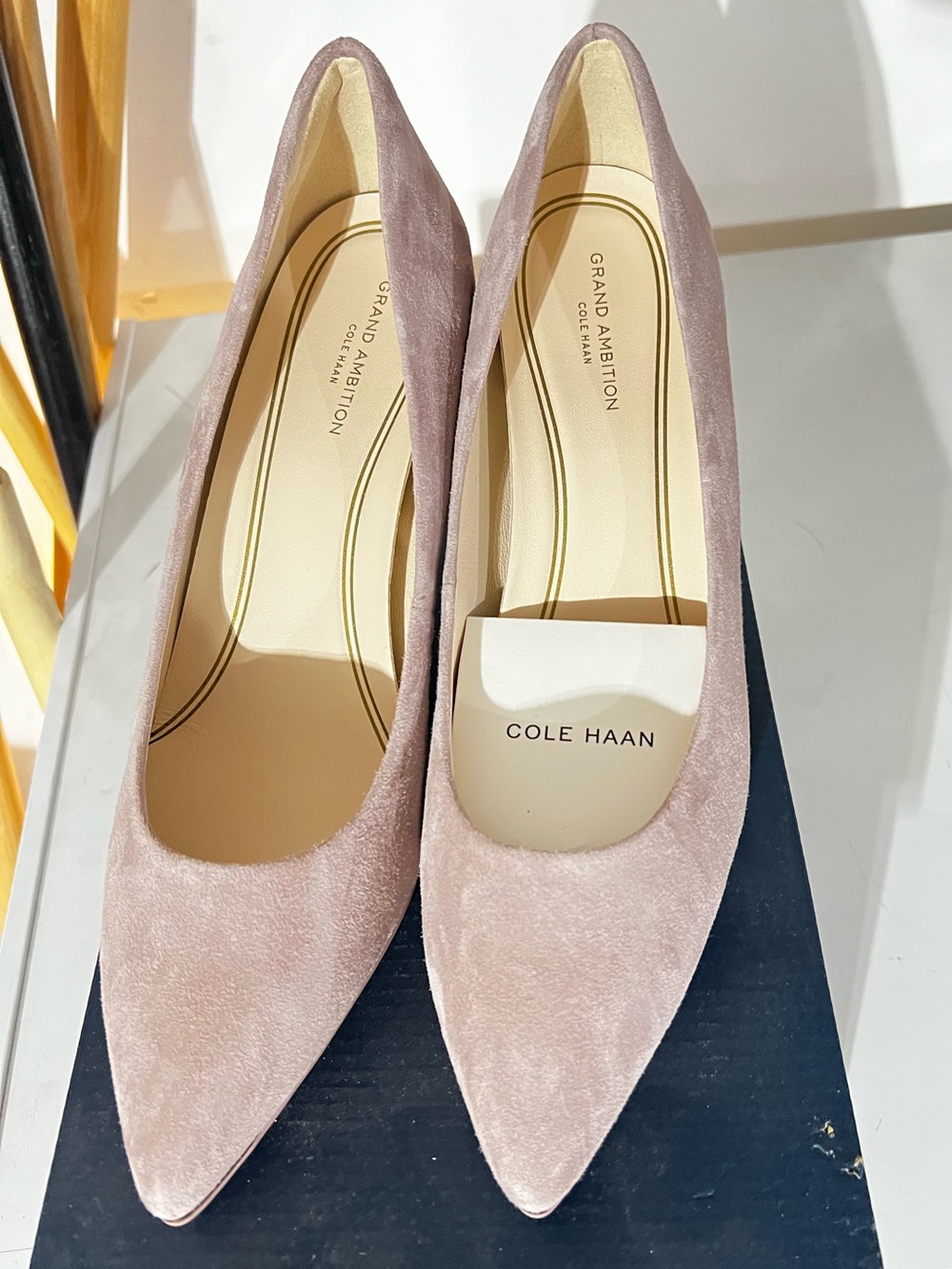 Cole Haan Women's Dusty Pink Suede Pumps NWT Unworn sz9